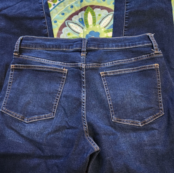 Womens girlfriend gap jean - Picture 2 of 6